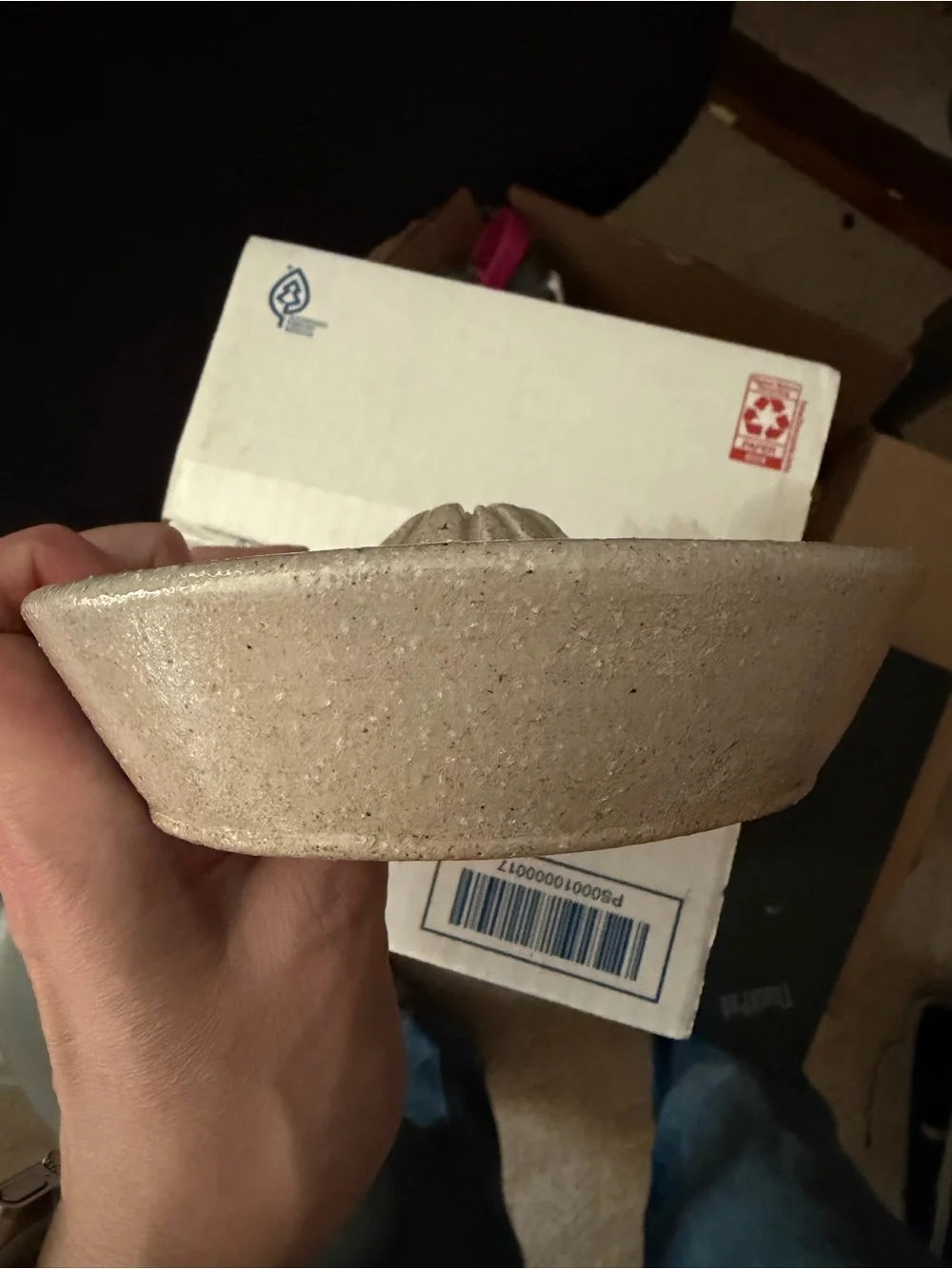 Salmon Falls Stoneware Juicer - Blue / Green Vine - Picture 5 of 12